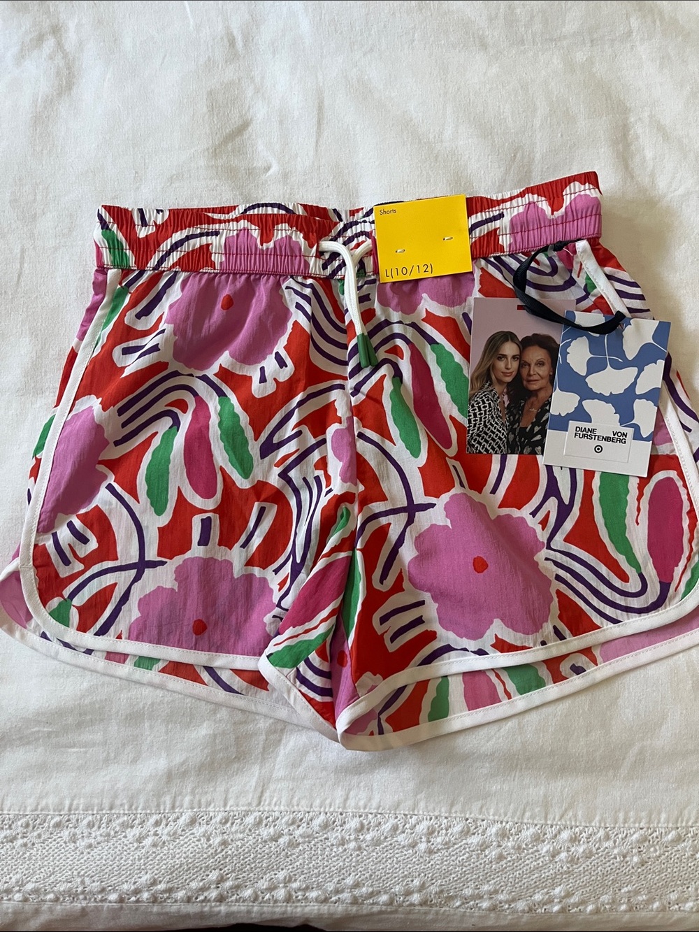 NWT Diane Von Furstenberg for Target Floral Athletic Shorts, Size Large (10/12)